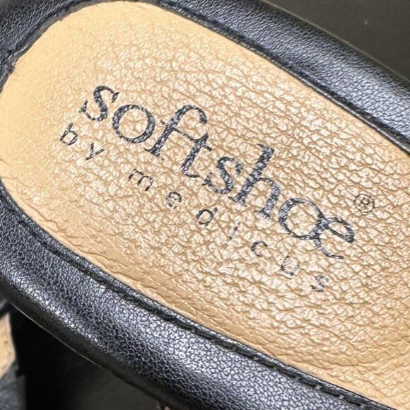 Softshoe Medicus Size 8 Black Leather Slip On Low Wedge Vacation Comfort Sandal - Picture 6 of 9